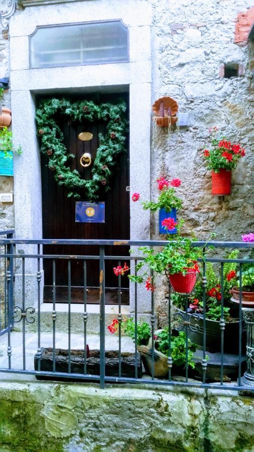 Il Vicoletto Lejlighed Serra San Bruno Eksteriør billede
